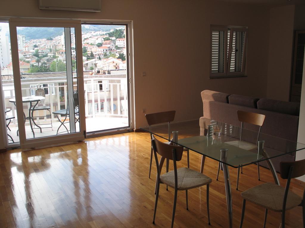 Apartment Tija มาคาร์สกา ภายนอก รูปภาพ